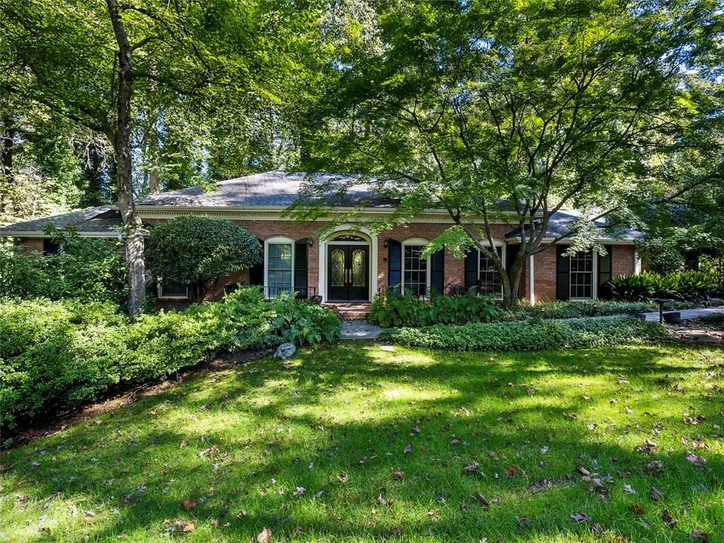 380 Riverhill Drive, Sandy Springs, Georgia 30328, 4 Bedrooms Bedrooms, ,3 BathroomsBathrooms,Residential,Sold,380 Riverhill Drive,6960119 380 Riverhill Drive, Sandy Springs, Georgia 30328, 4 Bedrooms Bedrooms, ,3 BathroomsBathrooms,Residential,Sold,380 Riverhill Drive,6960119