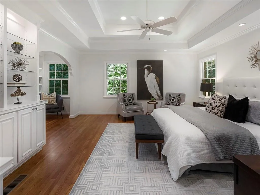 380 Riverhill Drive, Sandy Springs, Georgia 30328, 4 Bedrooms Bedrooms, ,3 BathroomsBathrooms,Residential,Sold,380 Riverhill Drive,6960119