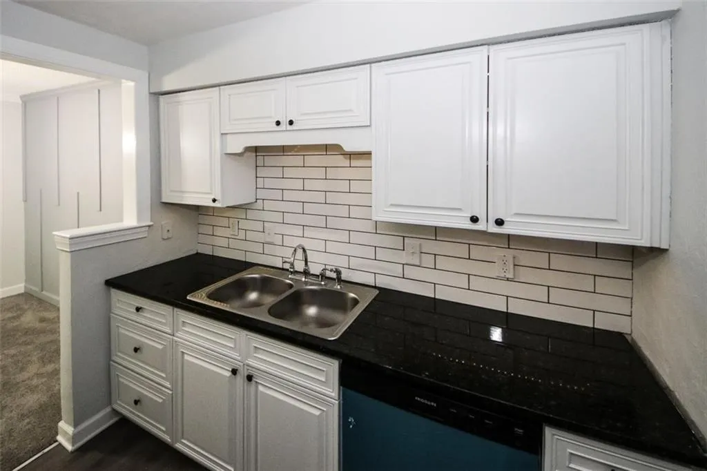 2020 Wingate Way, Atlanta, Georgia 30350, 2 Bedrooms Bedrooms, ,2 BathroomsBathrooms,Residential,Sold,2020 Wingate Way,7045379