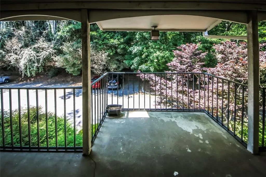 2020 Wingate Way, Atlanta, Georgia 30350, 2 Bedrooms Bedrooms, ,2 BathroomsBathrooms,Residential,Sold,2020 Wingate Way,7045379