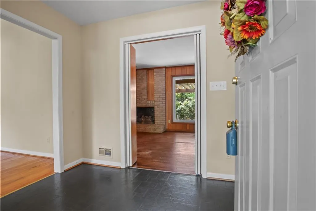 7300 Dunhill Terrace, Atlanta, Georgia 30328, 4 Bedrooms Bedrooms, ,3 BathroomsBathrooms,Residential,Sold,7300 Dunhill Terrace,7470461 7300 Dunhill Terrace, Atlanta, Georgia 30328, 4 Bedrooms Bedrooms, ,3 BathroomsBathrooms,Residential,Sold,7300 Dunhill Terrace,7470461