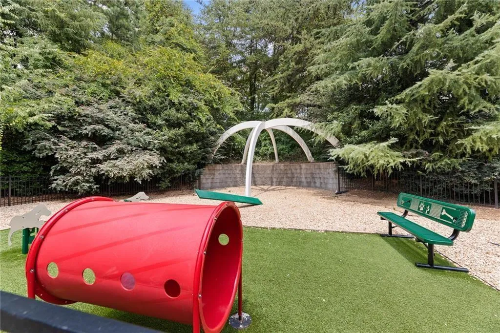 795 Hammond Drive Unit 1709, Sandy Springs, Georgia 30328, 1 Bedroom Bedrooms, ,1 BathroomBathrooms,Residential,Sold,795 Hammond Drive Unit 1709,7130520