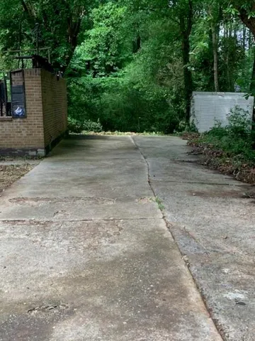 1170
