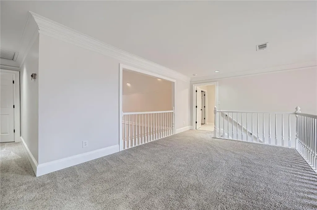 140 Grosvenor Place, Atlanta, Georgia 30328, 4 Bedrooms Bedrooms, ,3 BathroomsBathrooms,Residential,For Sale,140 Grosvenor Place,7608685