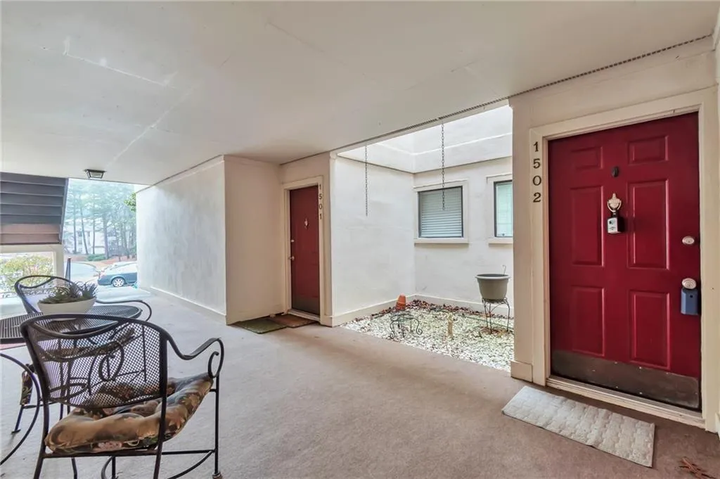 1502 Huntingdon Chase, Atlanta, Georgia 30350, 2 Bedrooms Bedrooms, ,2 BathroomsBathrooms,Residential,For Sale,1502 Huntingdon Chase,7697085