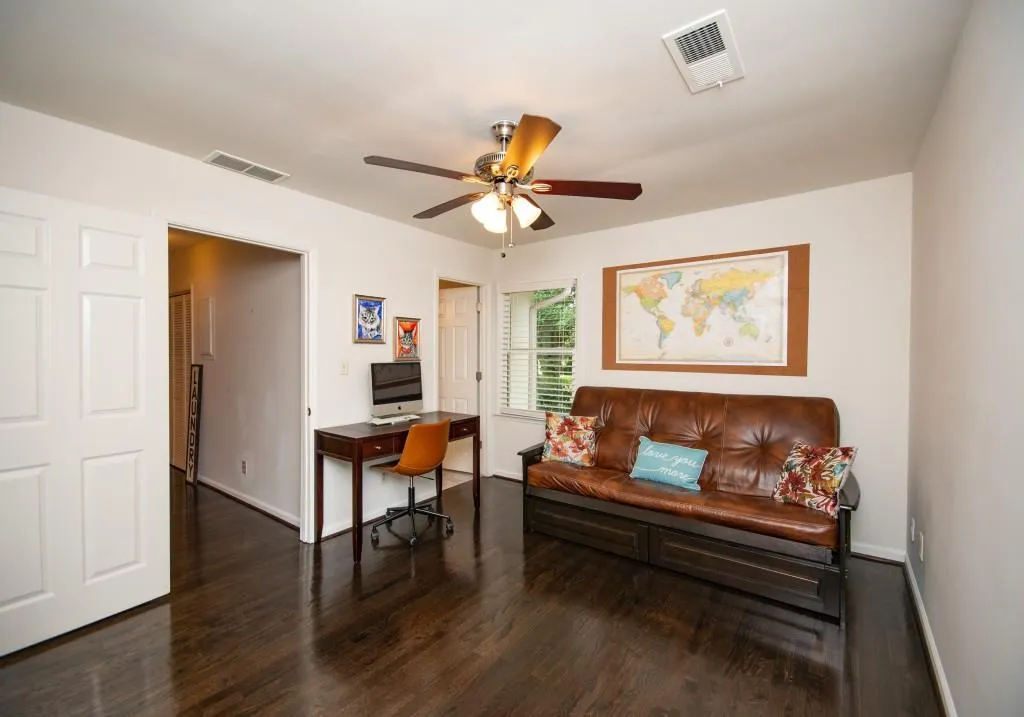 9005 Carroll Manor Drive, Sandy Springs, Georgia 30350, 2 Bedrooms Bedrooms, ,2 BathroomsBathrooms,Residential,Sold,9005 Carroll Manor Drive,6925915