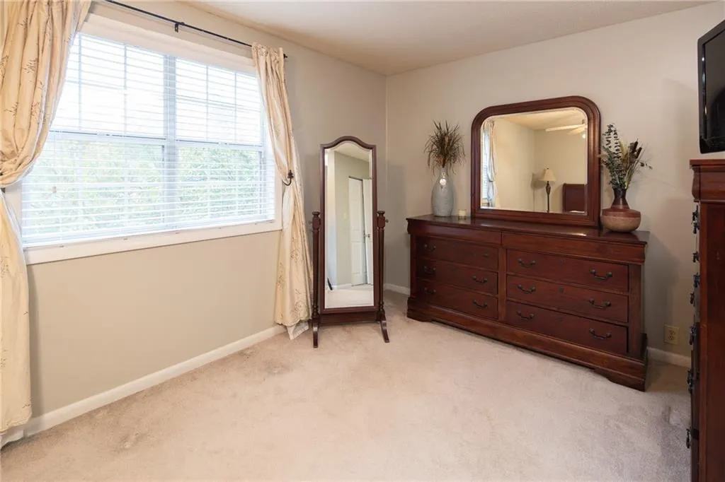 6900 Roswell Road Unit C7, Atlanta, Georgia 30328, 2 Bedrooms Bedrooms, ,2 BathroomsBathrooms,Residential,Sold,6900 Roswell Road Unit C7,6800767