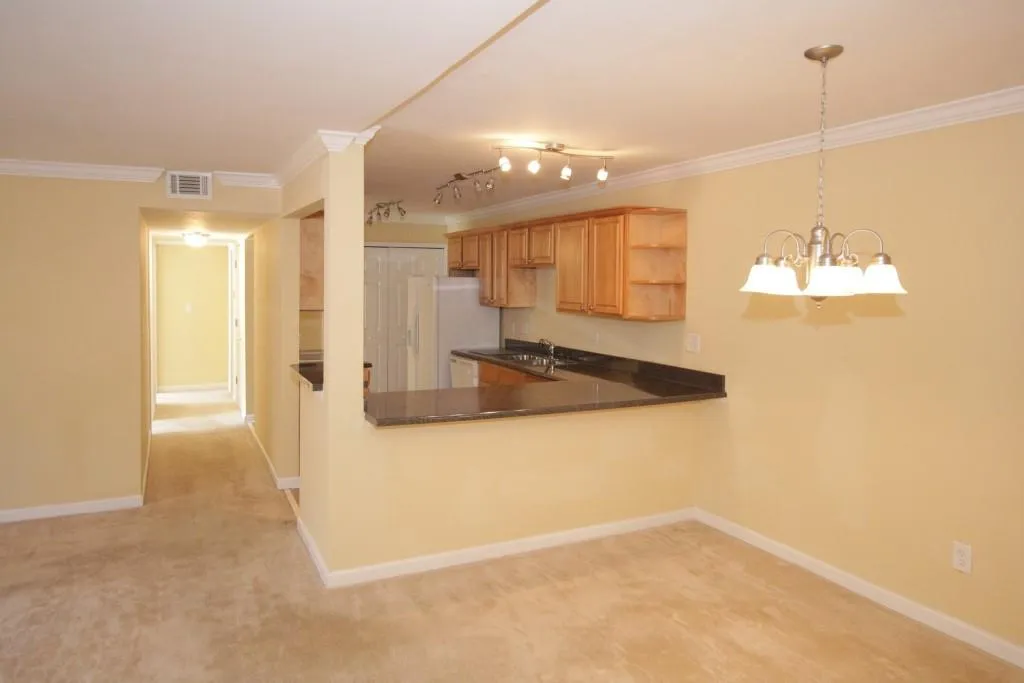 1603 Brighton Point, Atlanta, Georgia 30328, 2 Bedrooms Bedrooms, ,2 BathroomsBathrooms,Residential,Sold,1603 Brighton Point,5986335