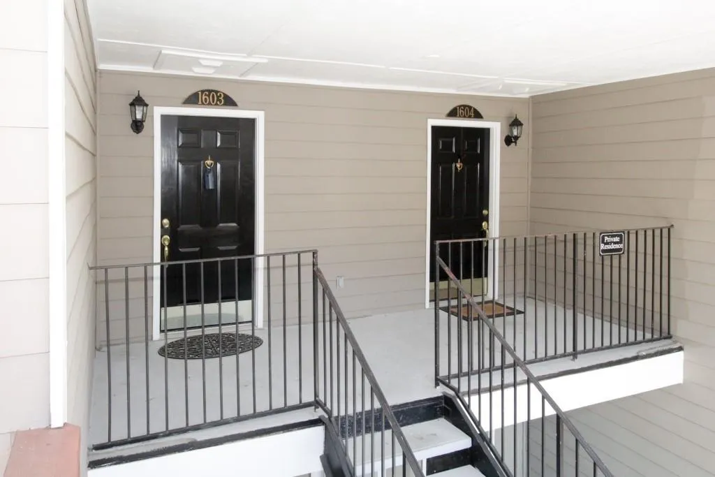 1603 Brighton Point, Atlanta, Georgia 30328, 2 Bedrooms Bedrooms, ,2 BathroomsBathrooms,Residential,Sold,1603 Brighton Point,5986335