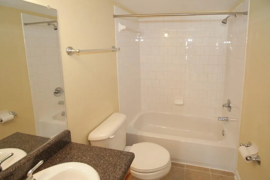 1603 Brighton Point, Atlanta, Georgia 30328, 2 Bedrooms Bedrooms, ,2 BathroomsBathrooms,Residential,Sold,1603 Brighton Point,5986335
