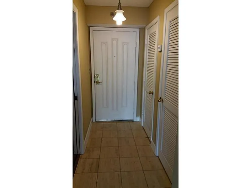 2870 Pharr Court South Nw Unit 1702, Atlanta, Georgia 30305, 1 Bedroom Bedrooms, ,1 BathroomBathrooms,Residential,Sold,2870 Pharr Court South Nw Unit 1702,5637153
