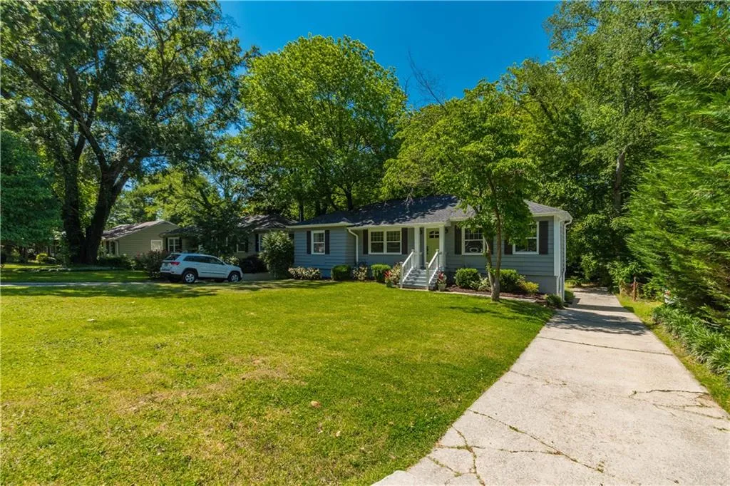 1002 Lindridge Drive Ne, Atlanta, Georgia 30324, 2 Bedrooms Bedrooms, ,1 BathroomBathrooms,Residential,Sold,1002 Lindridge Drive Ne,5847409