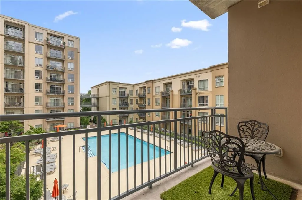 711 Cosmopolitan Drive Ne Unit 300, Atlanta, Georgia 30324, 2 Bedrooms Bedrooms, ,2 BathroomsBathrooms,Residential,For Sale,711 Cosmopolitan Drive Ne Unit 300,7592285