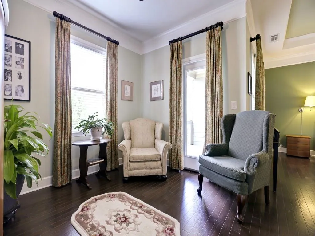 5574 High Point Road, Sandy Springs, Georgia 30342, 3 Bedrooms Bedrooms, ,3 BathroomsBathrooms,Residential,Sold,5574 High Point Road,5712957