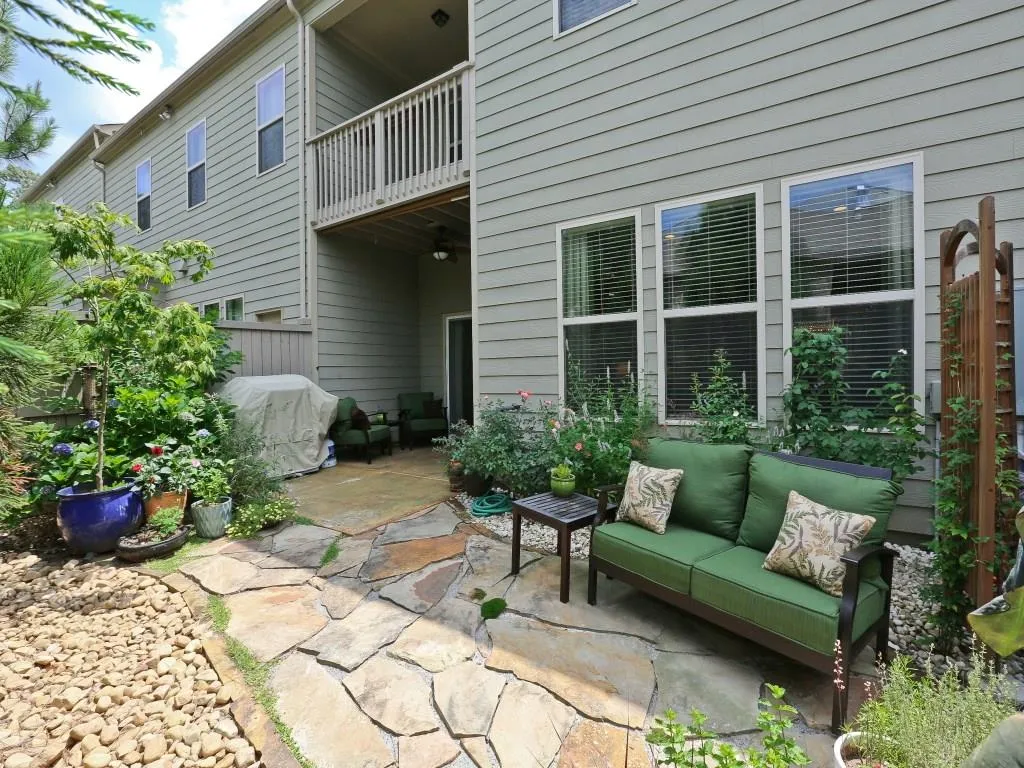 5574 High Point Road, Sandy Springs, Georgia 30342, 3 Bedrooms Bedrooms, ,3 BathroomsBathrooms,Residential,Sold,5574 High Point Road,5712957