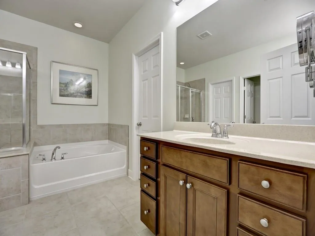 5574 High Point Road, Sandy Springs, Georgia 30342, 3 Bedrooms Bedrooms, ,3 BathroomsBathrooms,Residential,Sold,5574 High Point Road,5712957