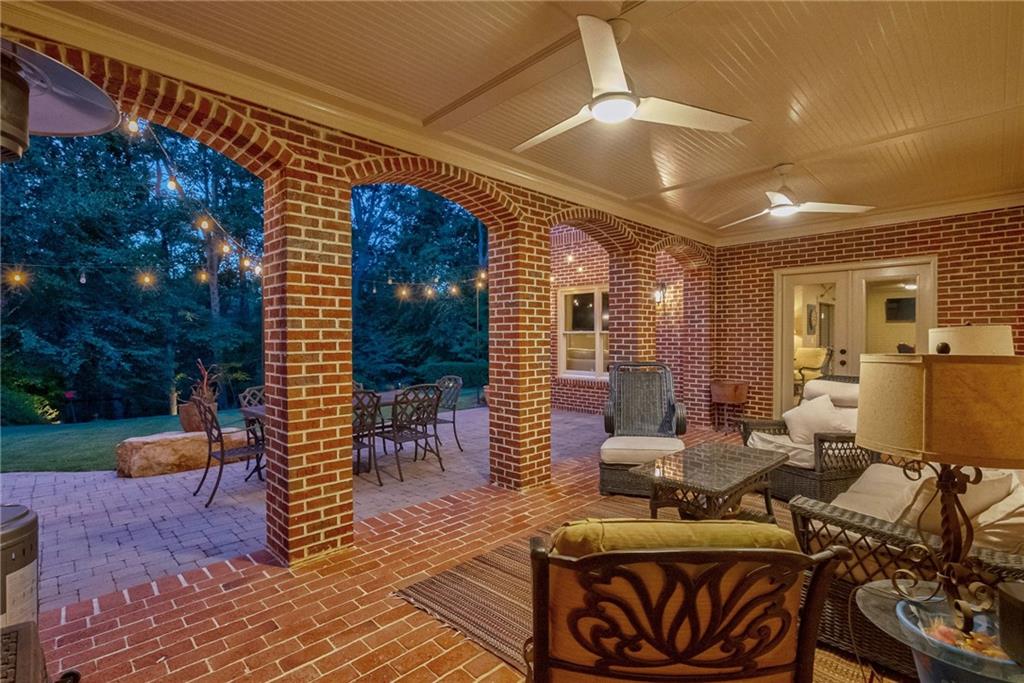 8186 Hewlett Road, Atlanta, Georgia 30350, 6 Bedrooms Bedrooms, ,6 BathroomsBathrooms,Residential,Sold,8186 Hewlett Road,7322685