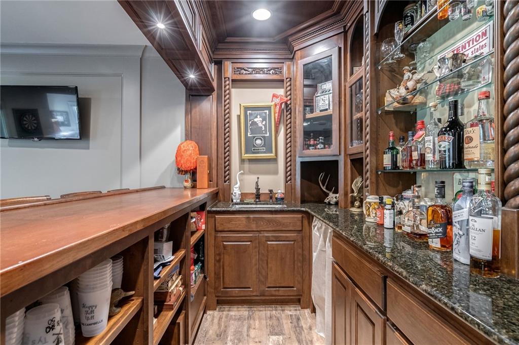 8186 Hewlett Road, Atlanta, Georgia 30350, 6 Bedrooms Bedrooms, ,6 BathroomsBathrooms,Residential,Sold,8186 Hewlett Road,7322685