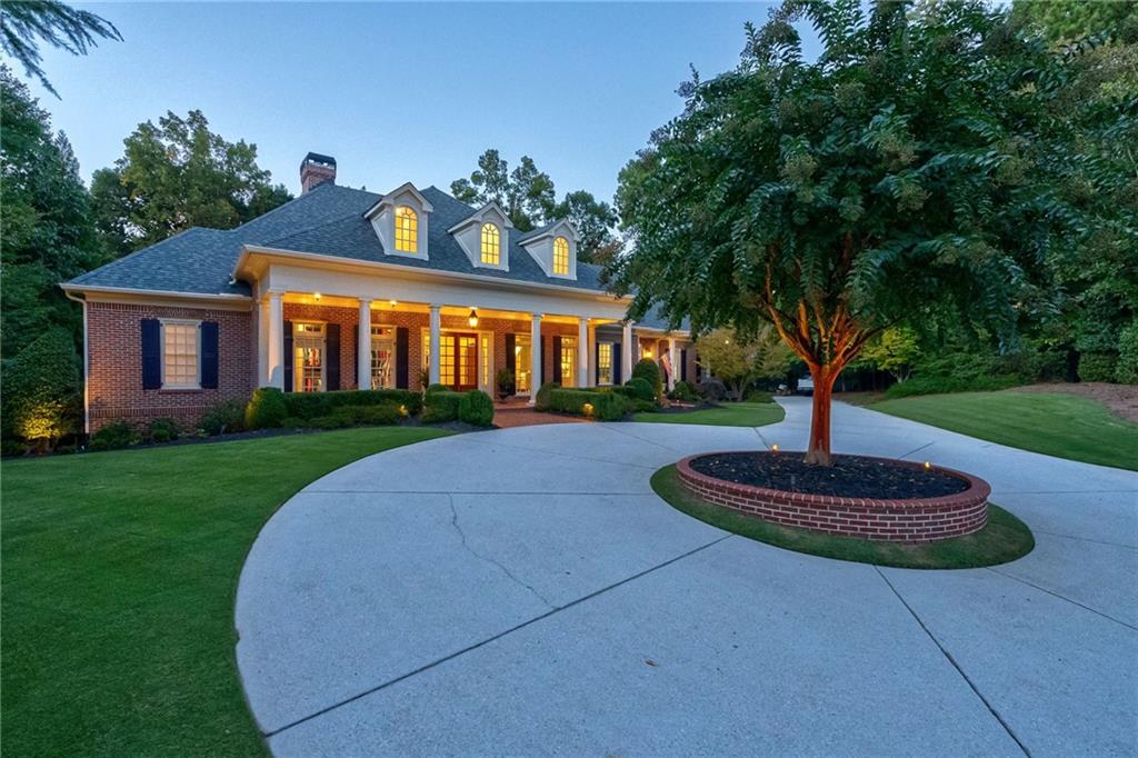 8186 Hewlett Road, Atlanta, Georgia 30350, 6 Bedrooms Bedrooms, ,6 BathroomsBathrooms,Residential,Sold,8186 Hewlett Road,7322685