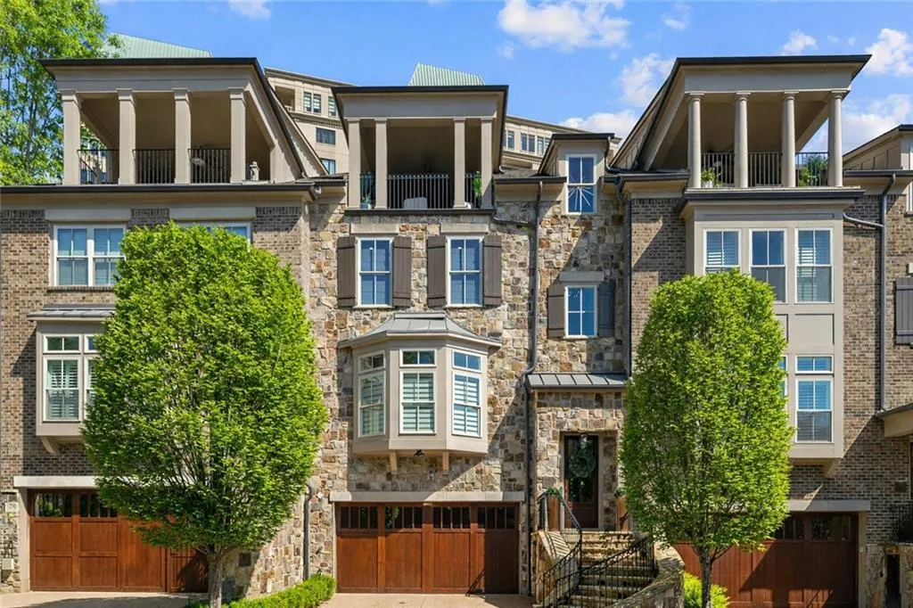2763 Paces Lookout Lane Se, Atlanta, Georgia 30339, 4 Bedrooms Bedrooms, 0 ,4 BathroomsBathrooms,Residential,For Sale,2763 Paces Lookout Lane Se,7806837