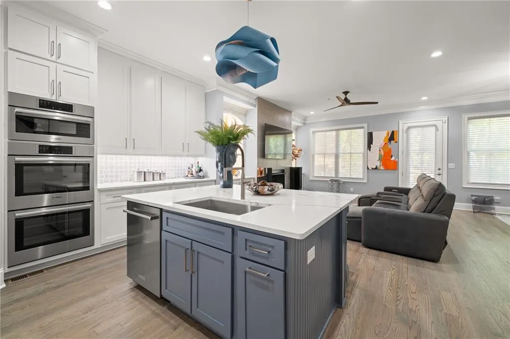 2763 Paces Lookout Lane Se, Atlanta, Georgia 30339, 4 Bedrooms Bedrooms, 0 ,4 BathroomsBathrooms,Residential,For Sale,2763 Paces Lookout Lane Se,7806837