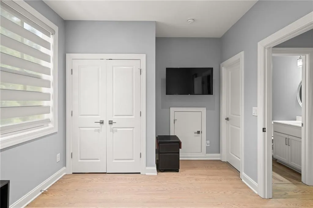 2763 Paces Lookout Lane Se, Atlanta, Georgia 30339, 4 Bedrooms Bedrooms, 0 ,4 BathroomsBathrooms,Residential,For Sale,2763 Paces Lookout Lane Se,7806837