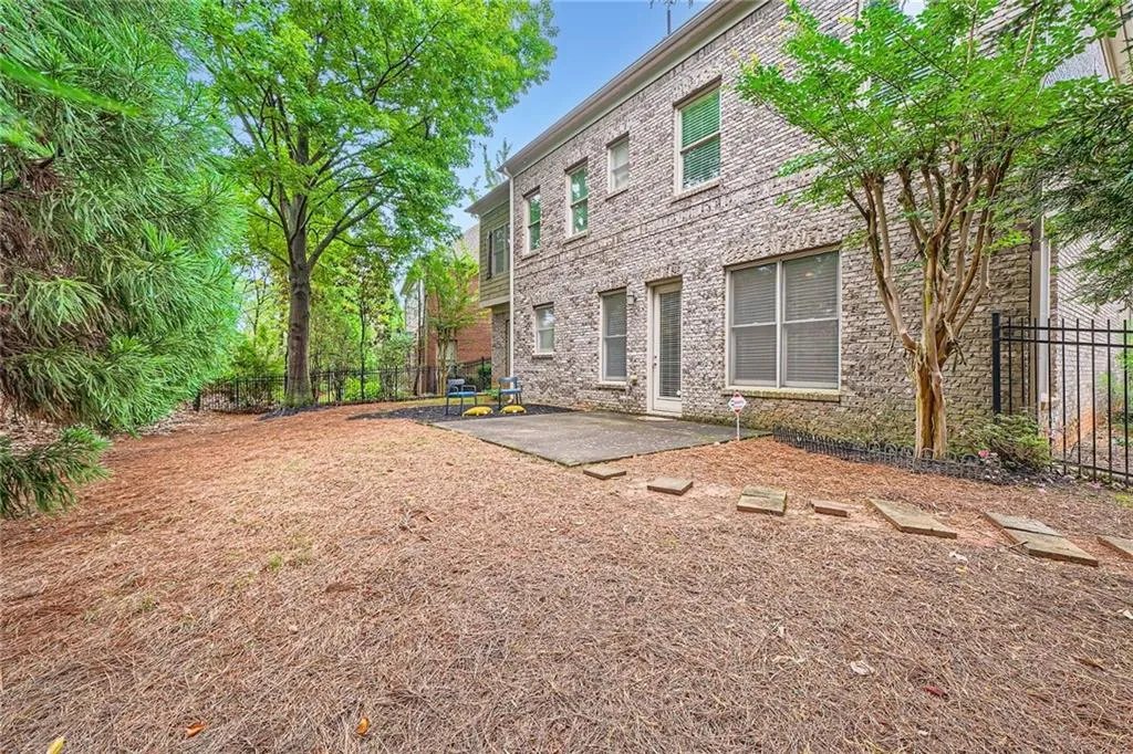 6264 Mount Vernon Road, Atlanta, Georgia 30328, 4 Bedrooms Bedrooms, ,3 BathroomsBathrooms,Residential,Sold,6264 Mount Vernon Road,7388485