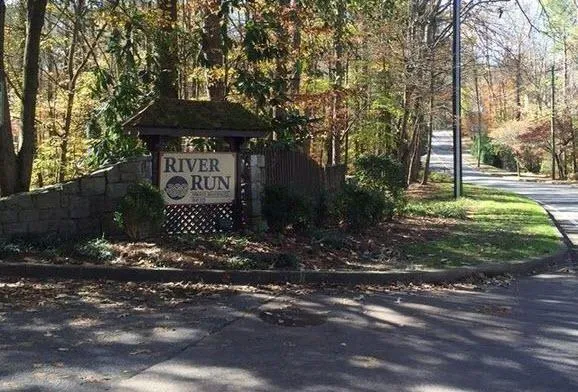 808 River Run Drive Unit 808, Sandy Springs, Georgia 30350, 1 Bedroom Bedrooms, ,1 BathroomBathrooms,Residential,Sold,808 River Run Drive Unit 808,5685211