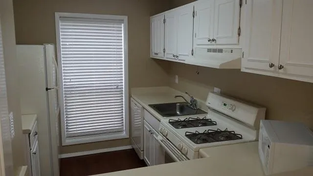 808 River Run Drive Unit 808, Sandy Springs, Georgia 30350, 1 Bedroom Bedrooms, ,1 BathroomBathrooms,Residential,Sold,808 River Run Drive Unit 808,5685211