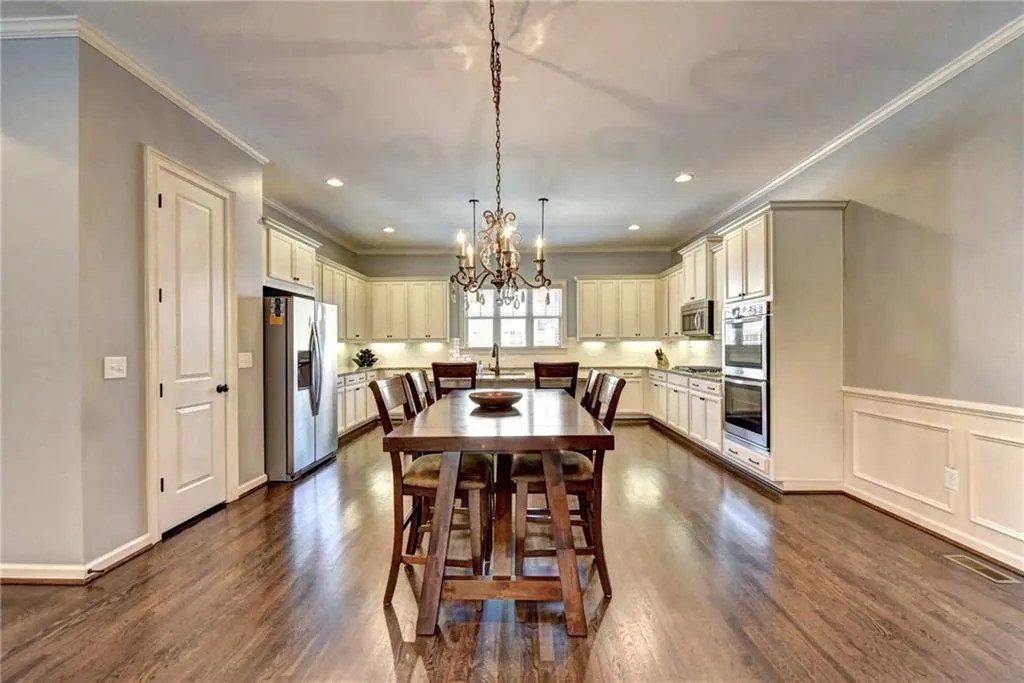 973 Thibideau Court, Sandy Springs, Georgia 30328, 3 Bedrooms Bedrooms, ,3 BathroomsBathrooms,Residential,Sold,973 Thibideau Court,5905627 973 Thibideau Court, Sandy Springs, Georgia 30328, 3 Bedrooms Bedrooms, ,3 BathroomsBathrooms,Residential,Sold,973 Thibideau Court,5905627