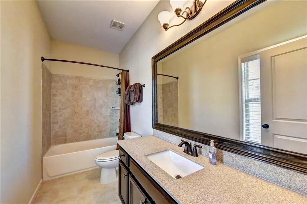 973 Thibideau Court, Sandy Springs, Georgia 30328, 3 Bedrooms Bedrooms, ,3 BathroomsBathrooms,Residential,Sold,973 Thibideau Court,5905627 973 Thibideau Court, Sandy Springs, Georgia 30328, 3 Bedrooms Bedrooms, ,3 BathroomsBathrooms,Residential,Sold,973 Thibideau Court,5905627