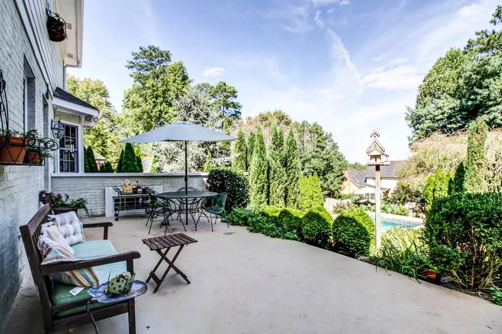 120 Marsh Glen Point, Atlanta, Georgia 30328, 6 Bedrooms Bedrooms, ,4 BathroomsBathrooms,Residential,Sold,120 Marsh Glen Point,5597029