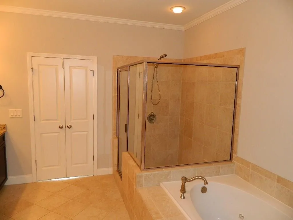 688 Lockton Place Unit 688, Atlanta, Georgia 30342, 4 Bedrooms Bedrooms, ,4 BathroomsBathrooms,Residential,Sold,688 Lockton Place Unit 688,5847665