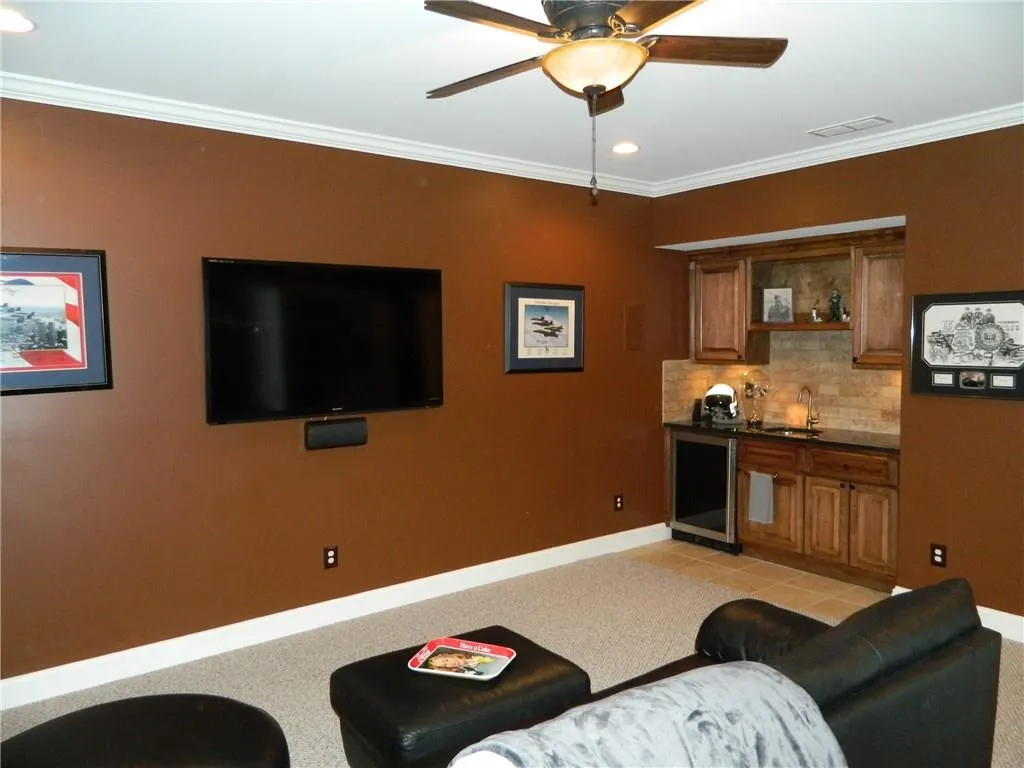 688 Lockton Place Unit 688, Atlanta, Georgia 30342, 4 Bedrooms Bedrooms, ,4 BathroomsBathrooms,Residential,Sold,688 Lockton Place Unit 688,5847665