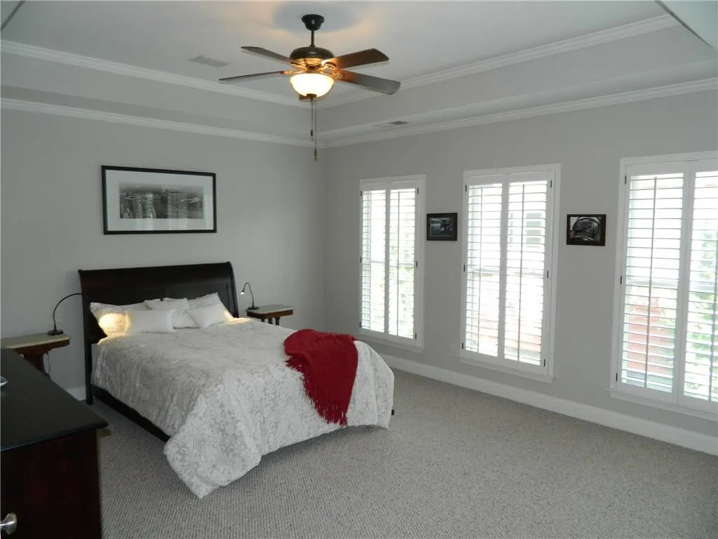 688 Lockton Place Unit 688, Atlanta, Georgia 30342, 4 Bedrooms Bedrooms, ,4 BathroomsBathrooms,Residential,Sold,688 Lockton Place Unit 688,5847665