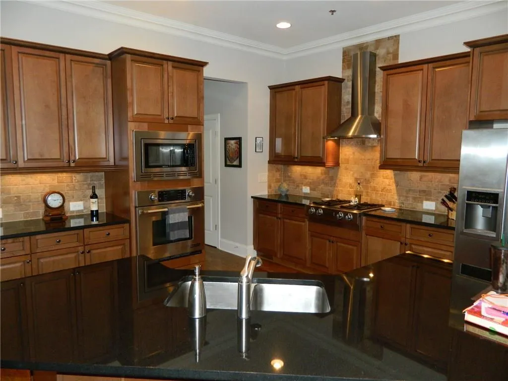 688 Lockton Place Unit 688, Atlanta, Georgia 30342, 4 Bedrooms Bedrooms, ,4 BathroomsBathrooms,Residential,Sold,688 Lockton Place Unit 688,5847665