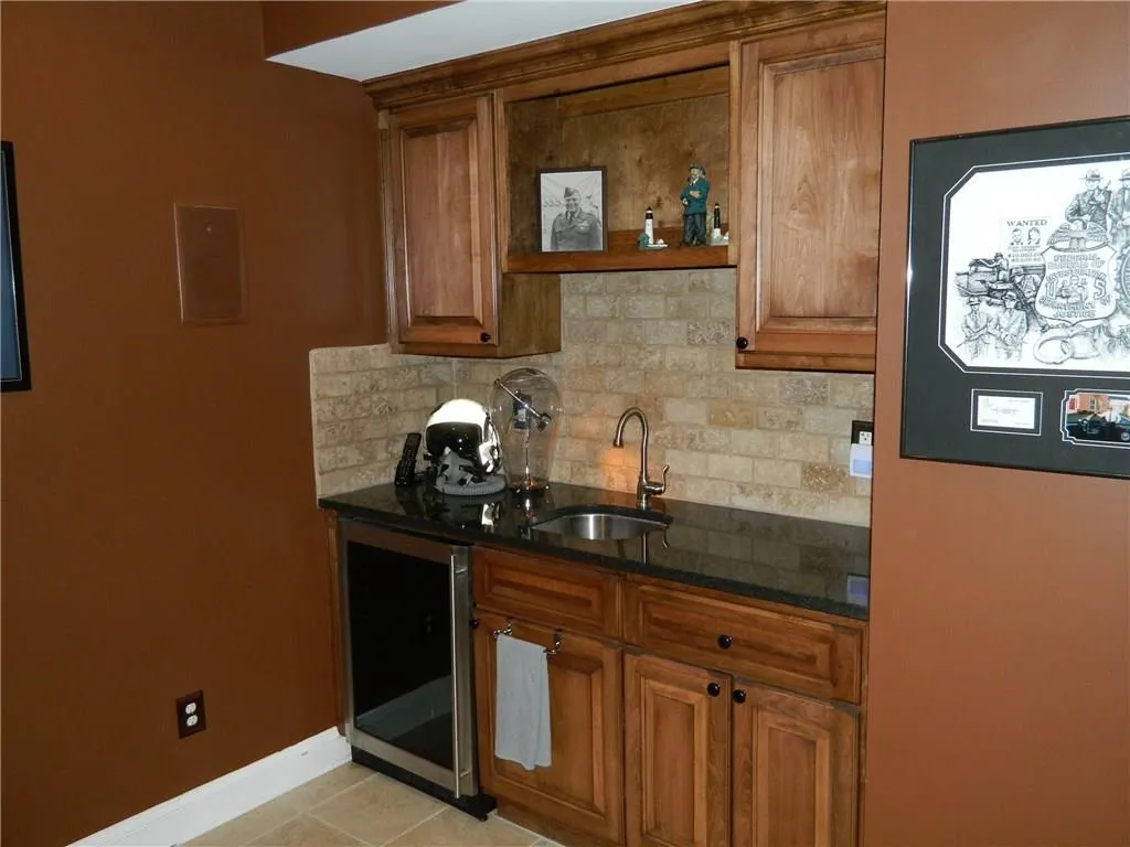 688 Lockton Place Unit 688, Atlanta, Georgia 30342, 4 Bedrooms Bedrooms, ,4 BathroomsBathrooms,Residential,Sold,688 Lockton Place Unit 688,5847665