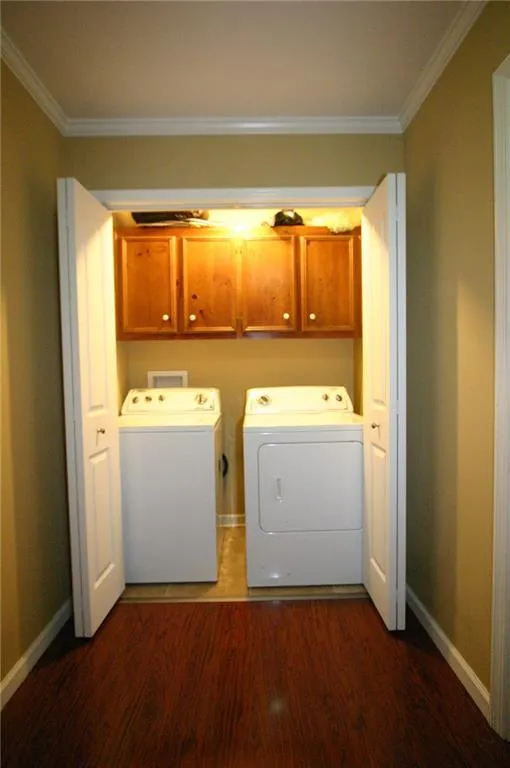 110 Towergate Place, Sandy Springs, Georgia 30350, 2 Bedrooms Bedrooms, ,2 BathroomsBathrooms,Residential,Sold,110 Towergate Place,5626520