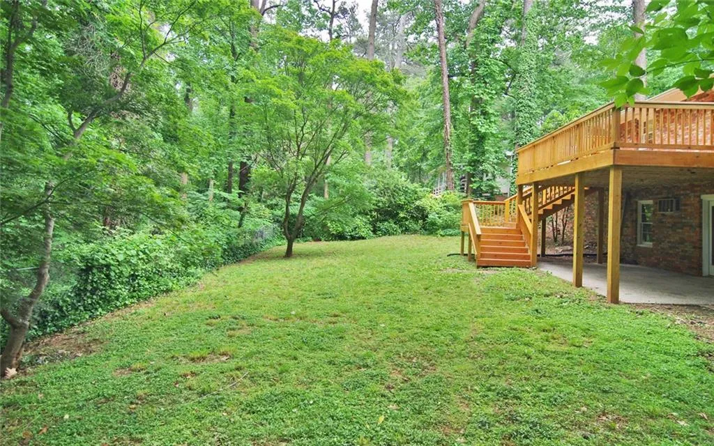 5981 Hilderbrand Drive, Sandy Springs, Georgia 30328, 3 Bedrooms Bedrooms, ,2 BathroomsBathrooms,Residential,Sold,5981 Hilderbrand Drive,5689737