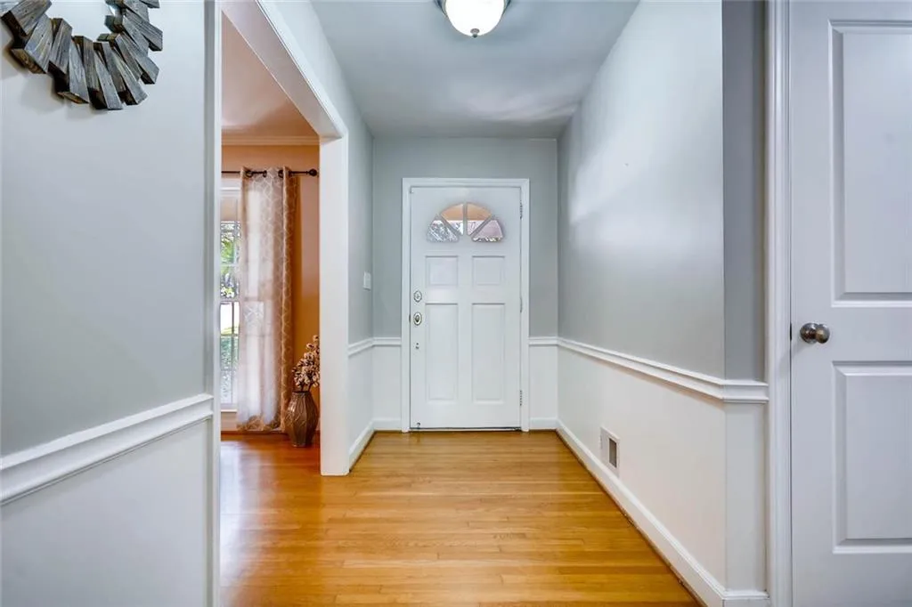 4780 Chatworth Court, Sandy Springs, Georgia 30342, 4 Bedrooms Bedrooms, ,2 BathroomsBathrooms,Residential,Sold,4780 Chatworth Court,6525861