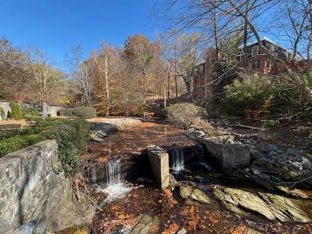 28207 Plantation Drive Ne, Atlanta, Georgia 30324, 2 Bedrooms Bedrooms, 0 ,2 BathroomsBathrooms,Residential,For Sale,28207 Plantation Drive Ne,7726487