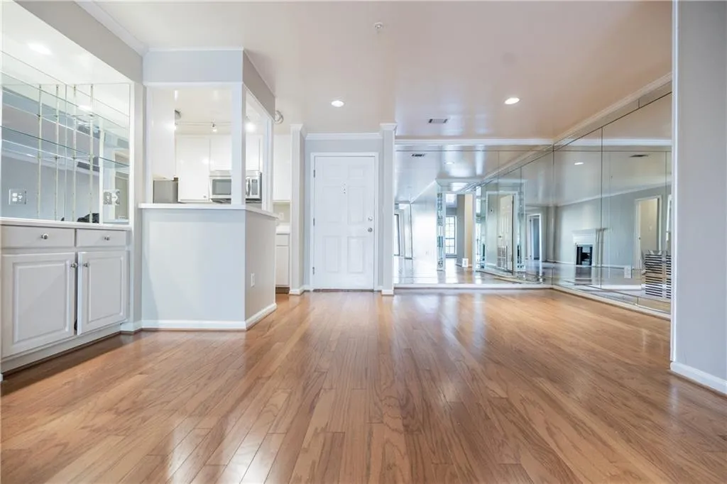 28207 Plantation Drive Ne, Atlanta, Georgia 30324, 2 Bedrooms Bedrooms, 0 ,2 BathroomsBathrooms,Residential,For Sale,28207 Plantation Drive Ne,7726487