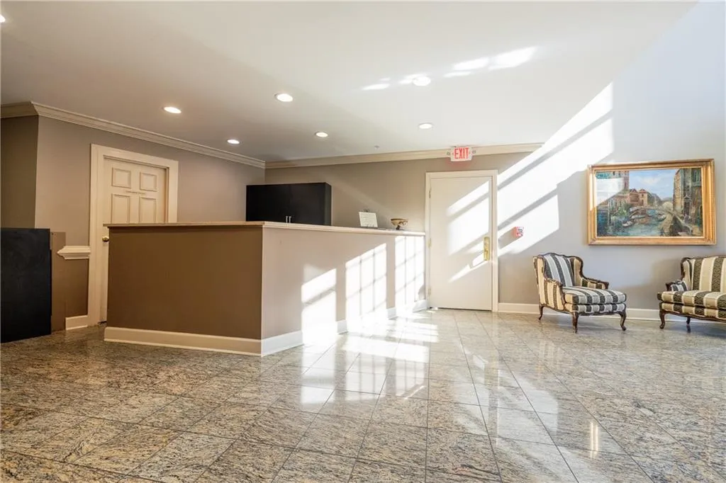 28207 Plantation Drive Ne, Atlanta, Georgia 30324, 2 Bedrooms Bedrooms, 0 ,2 BathroomsBathrooms,Residential,For Sale,28207 Plantation Drive Ne,7726487