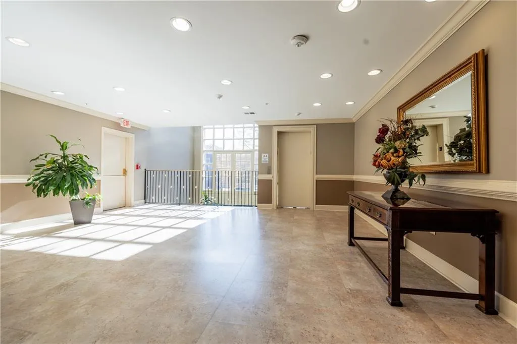 28207 Plantation Drive Ne, Atlanta, Georgia 30324, 2 Bedrooms Bedrooms, 0 ,2 BathroomsBathrooms,Residential,For Sale,28207 Plantation Drive Ne,7726487