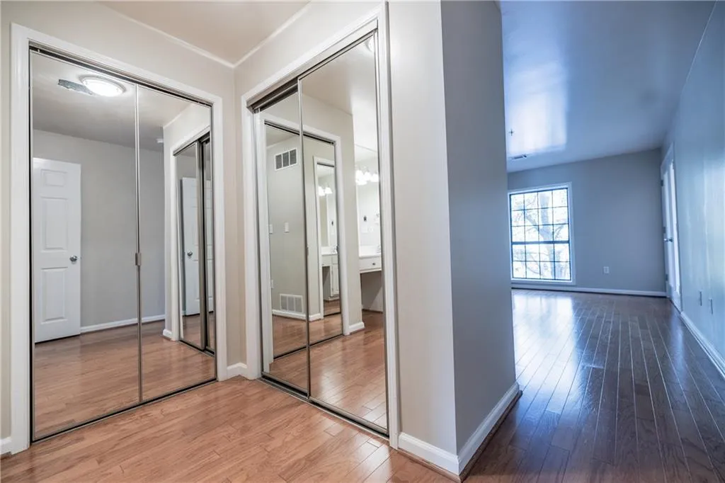 28207 Plantation Drive Ne, Atlanta, Georgia 30324, 2 Bedrooms Bedrooms, 0 ,2 BathroomsBathrooms,Residential,For Sale,28207 Plantation Drive Ne,7726487