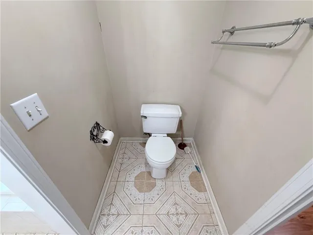 1170
