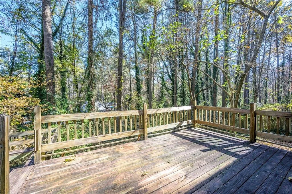 6485 Wright Road, Sandy Springs, Georgia 30328, 3 Bedrooms Bedrooms, ,2 BathroomsBathrooms,Residential,Sold,6485 Wright Road,6975971