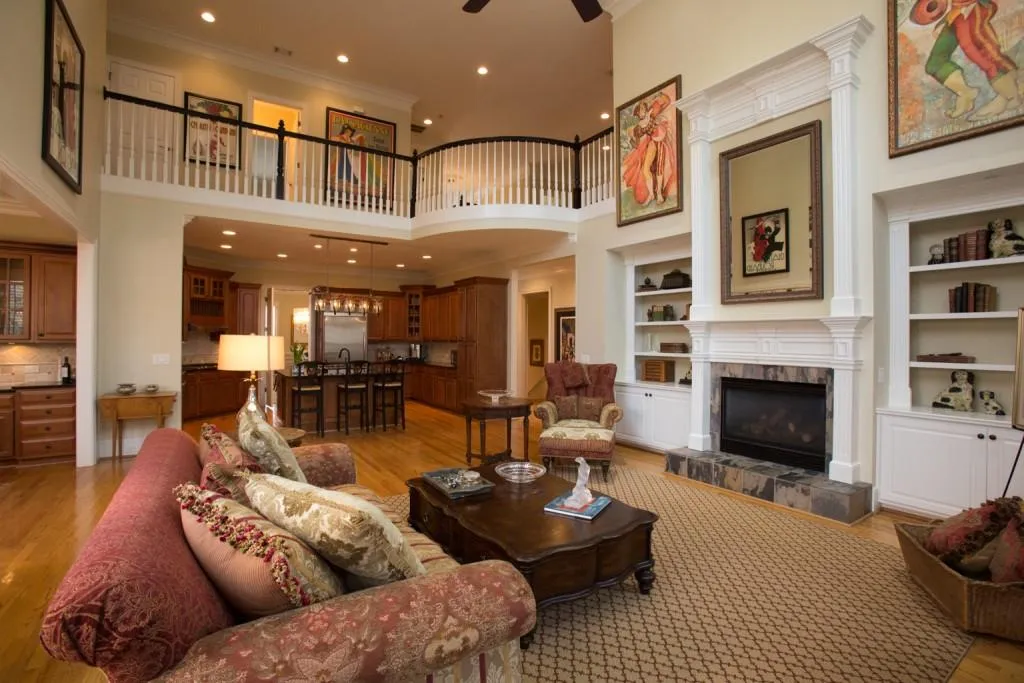 130 Enclave Circle Unit 130, Atlanta, Georgia 30342, 5 Bedrooms Bedrooms, ,4 BathroomsBathrooms,Residential,Sold,130 Enclave Circle Unit 130,5641836