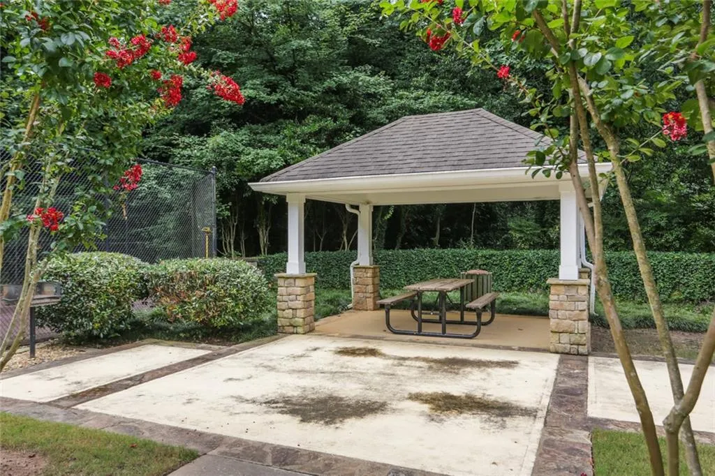 3160 Seven Pines Unit 105 Court, Atlanta, Georgia 30339, 1 Bedroom Bedrooms, ,1 BathroomBathrooms,Residential,For Sale,3160 Seven Pines Unit 105 Court,7601668