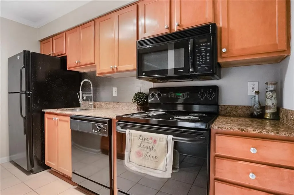 3160 Seven Pines Unit 105 Court, Atlanta, Georgia 30339, 1 Bedroom Bedrooms, ,1 BathroomBathrooms,Residential,For Sale,3160 Seven Pines Unit 105 Court,7601668